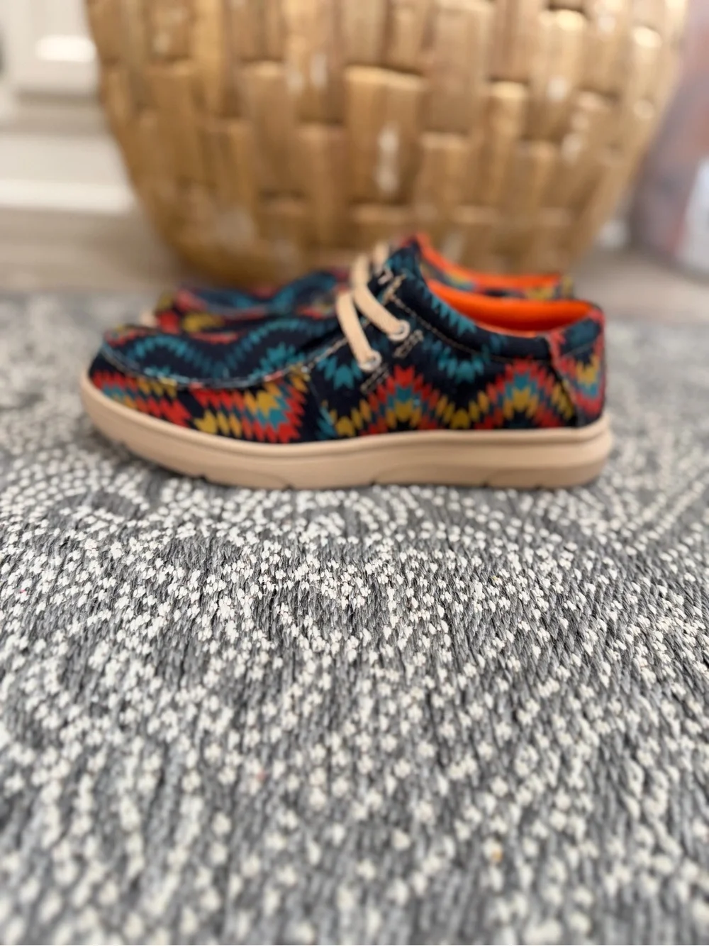 New Ariat Kids' Multicolor Aztec Slip-On Shoes Hilo New with tags size 3